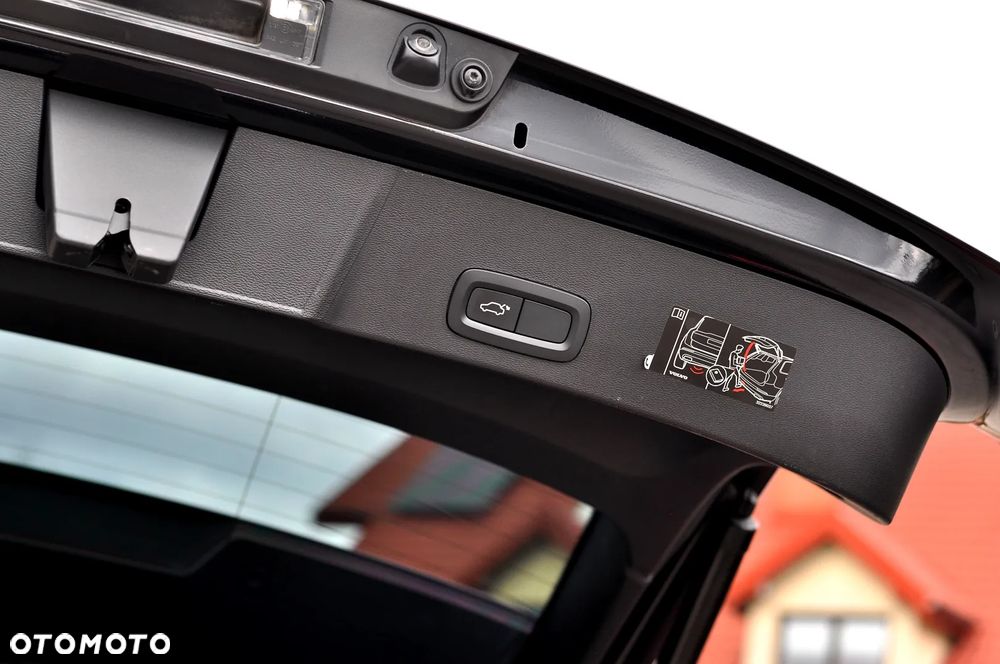 Volvo XC 40 D3 Momentum Pro - 14