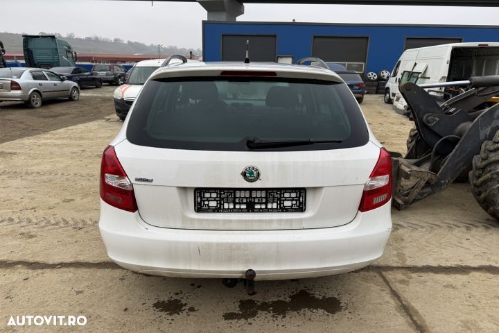 Aripa fata stanga Skoda Fabia 2 [facelift] [2010 - 2014] - 4
