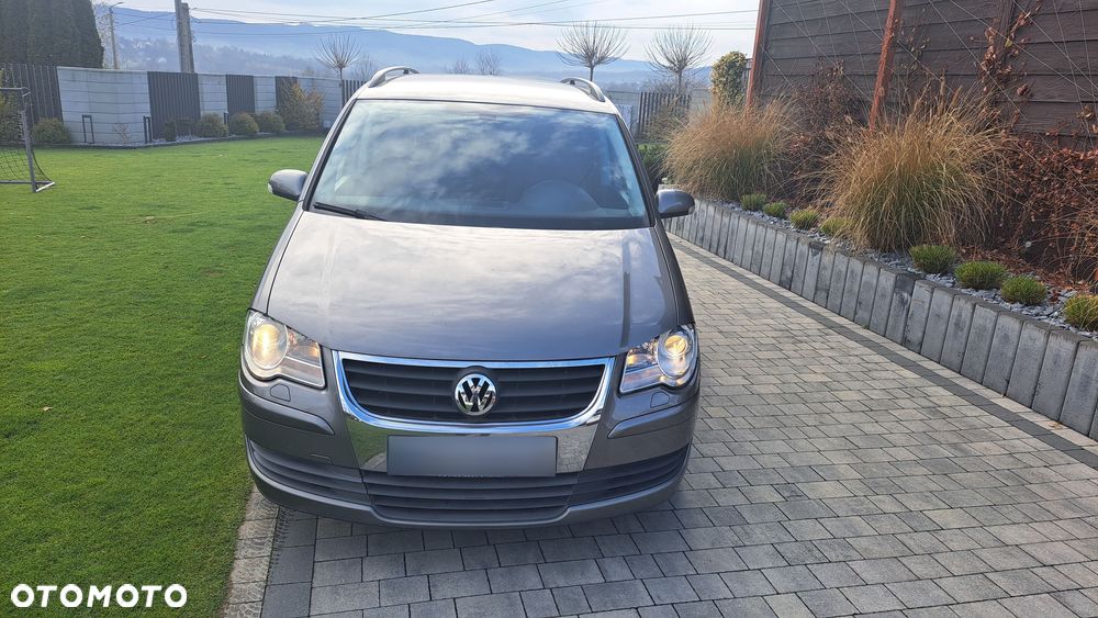 Volkswagen Touran 1.4 TSI Life - 1