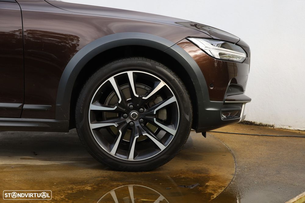 Volvo V90 Cross Country 2.0 D4 Pro AWD Geartronic - 7