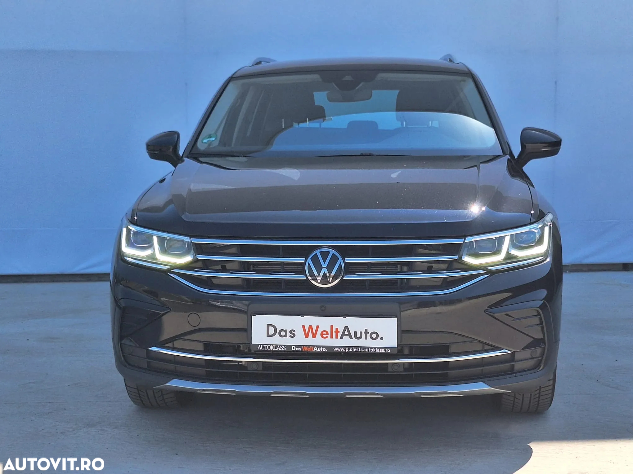 Volkswagen Tiguan 2.0 TDI SCR 4MOTION DSG Elegance - 4