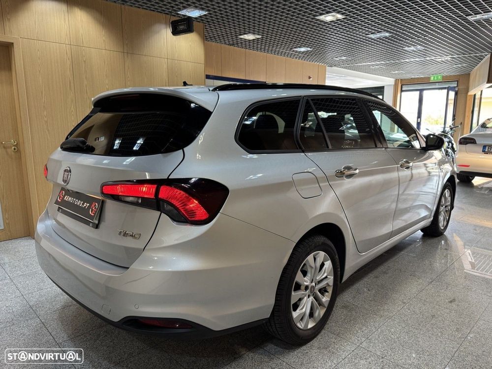 Fiat Tipo Station Wagon 1.3 M-Jet Lounge - 13