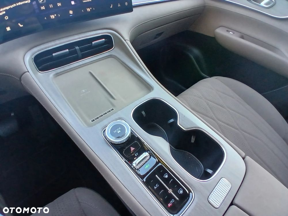 Chery Tiggo 8 1.5 T-GDI Super Hybrid Prestige DCT - 20