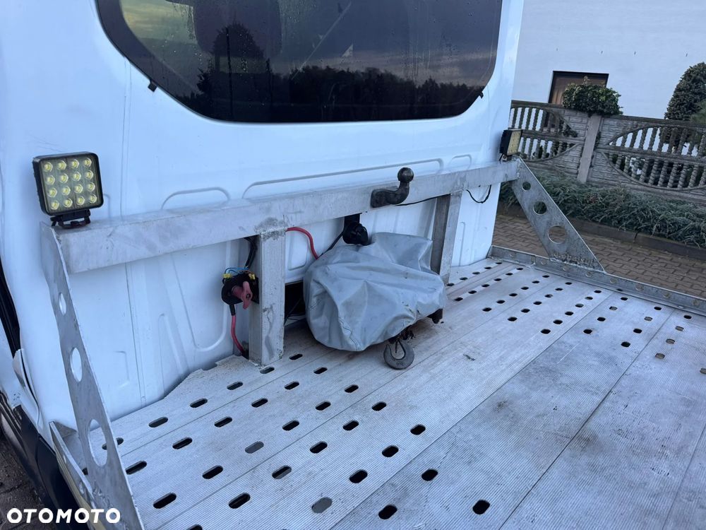 Ford Transit - 16