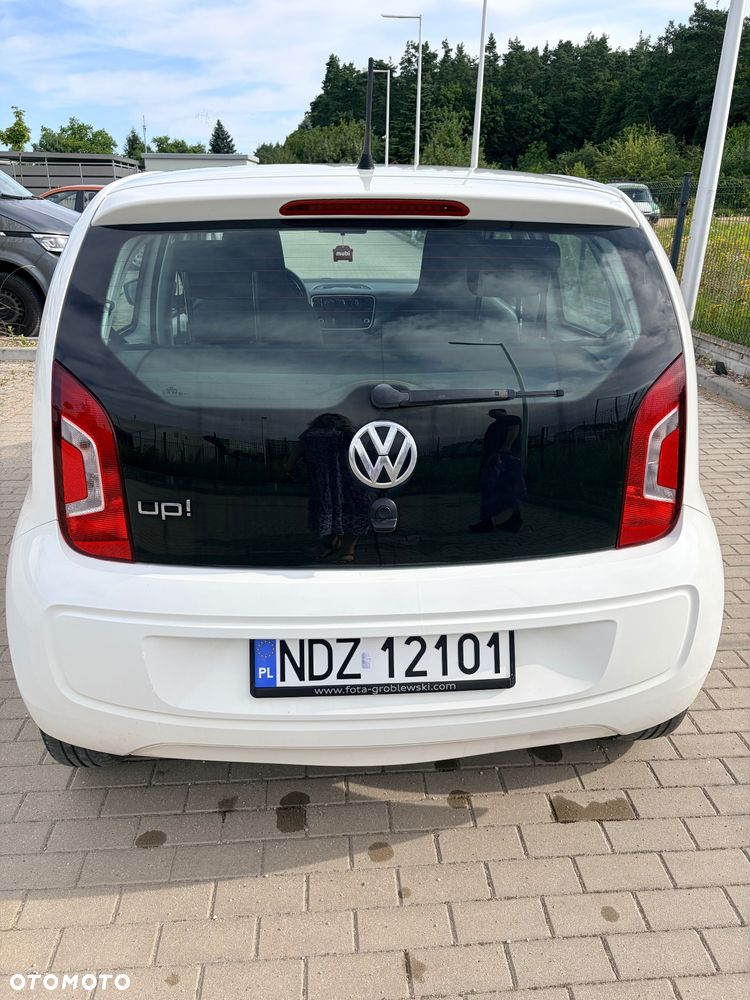 Volkswagen up! - 3