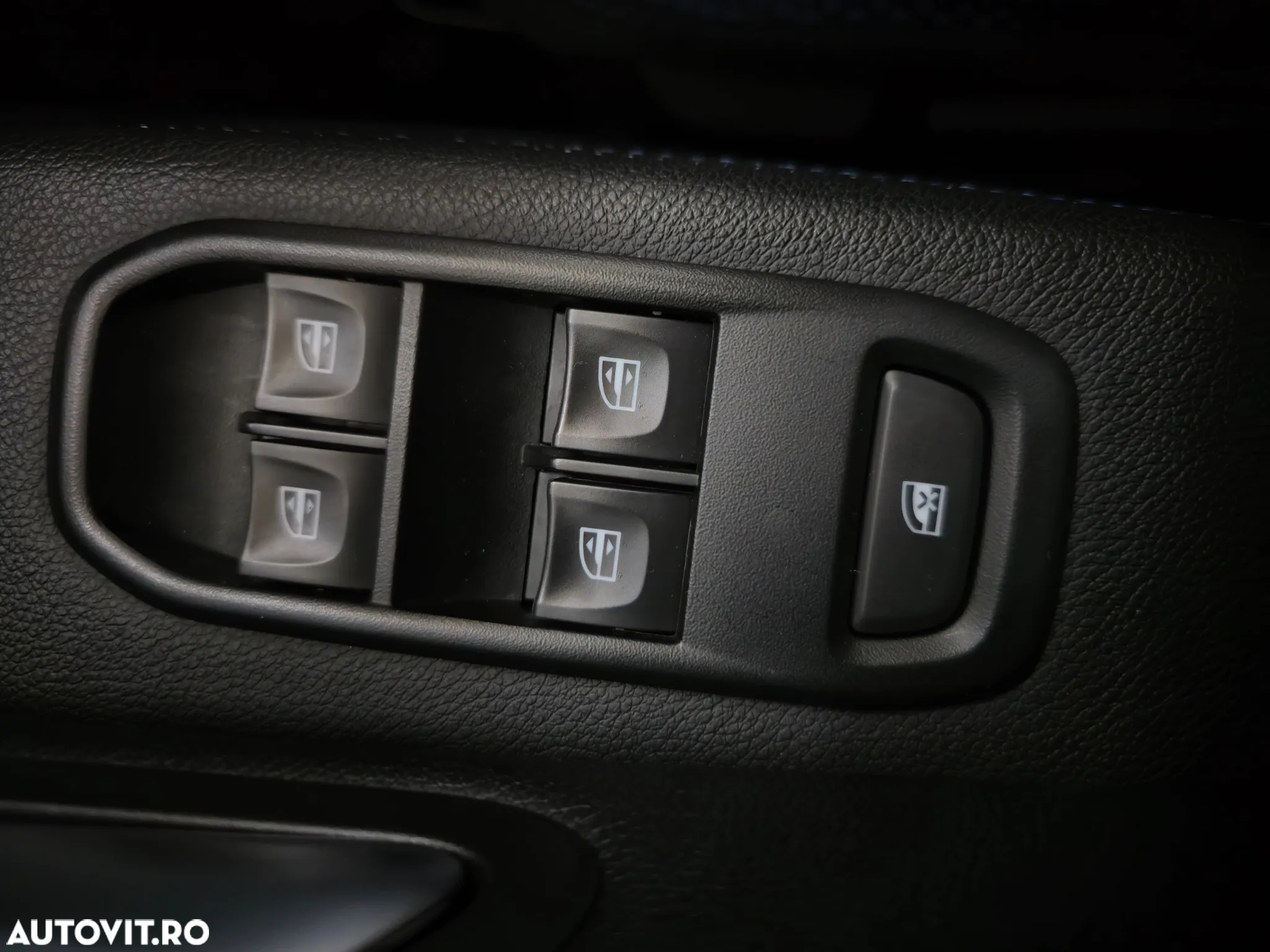 Dacia Duster 1.5 Blue dCi 4WD SL BlueLine - 10