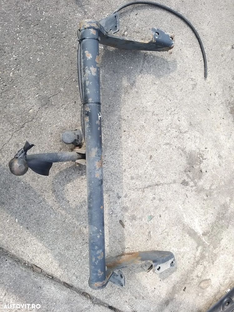 Vand Carlig Remorcare pentru Peugeot 3008 1.6 TDI din 2014 - 1