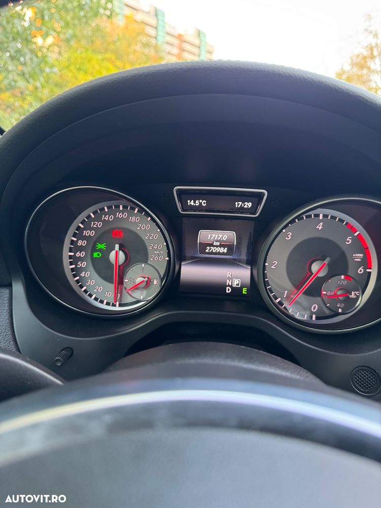 Mercedes-Benz CLA - 8