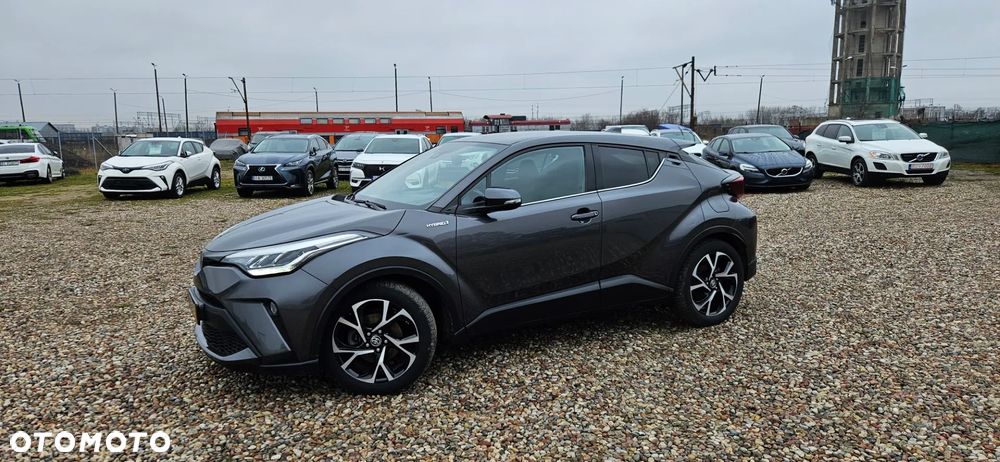 Toyota C-HR Business-Edition - 9