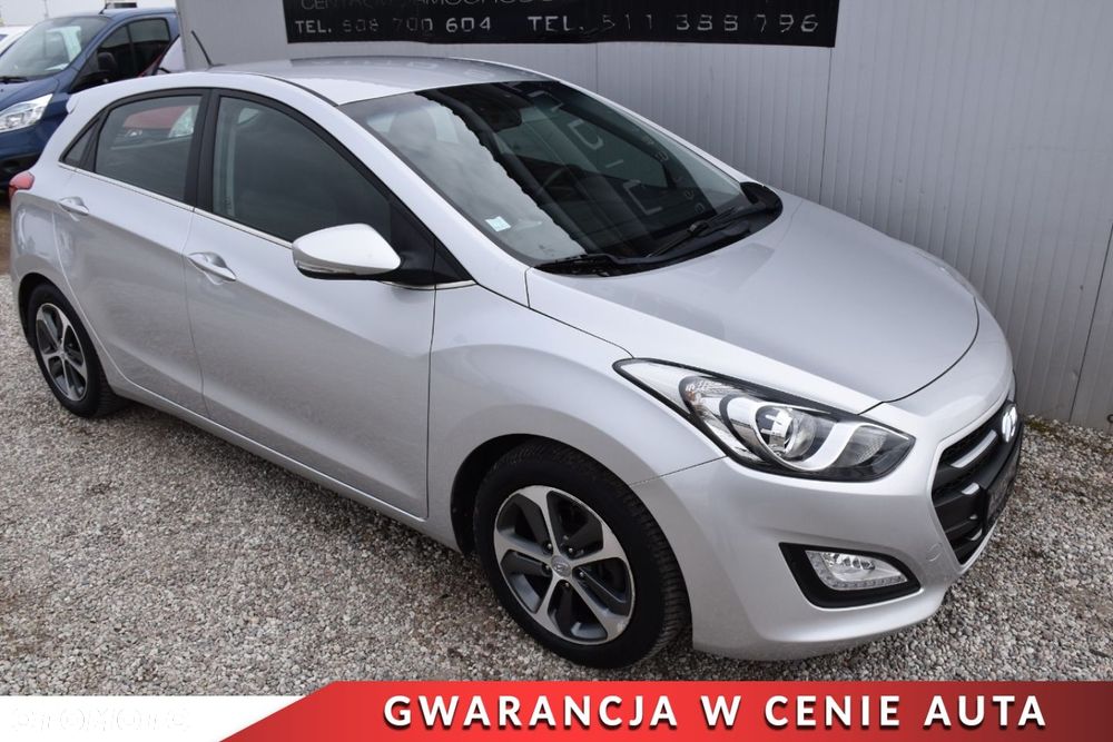 Hyundai i30 1.6 CRDi Fifa World Cup Edition - 2