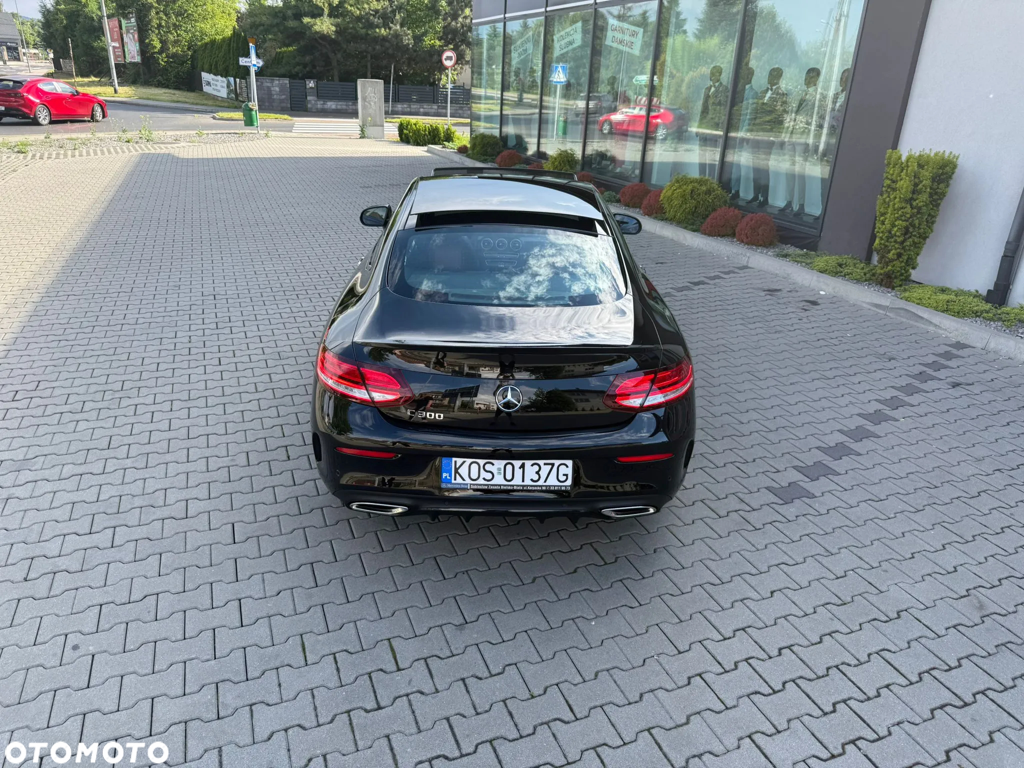 Mercedes-Benz Klasa C 300 9G-TRONIC AMG Line - 25