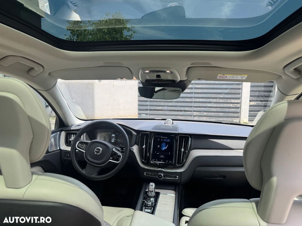 Volvo XC 60 T8 Twin Engine AWD Inscription - 9