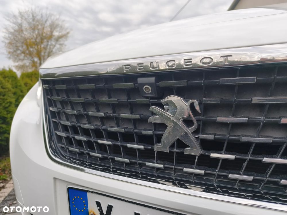 Peugeot 5008 1.6 BlueHDi Style 7os - 23