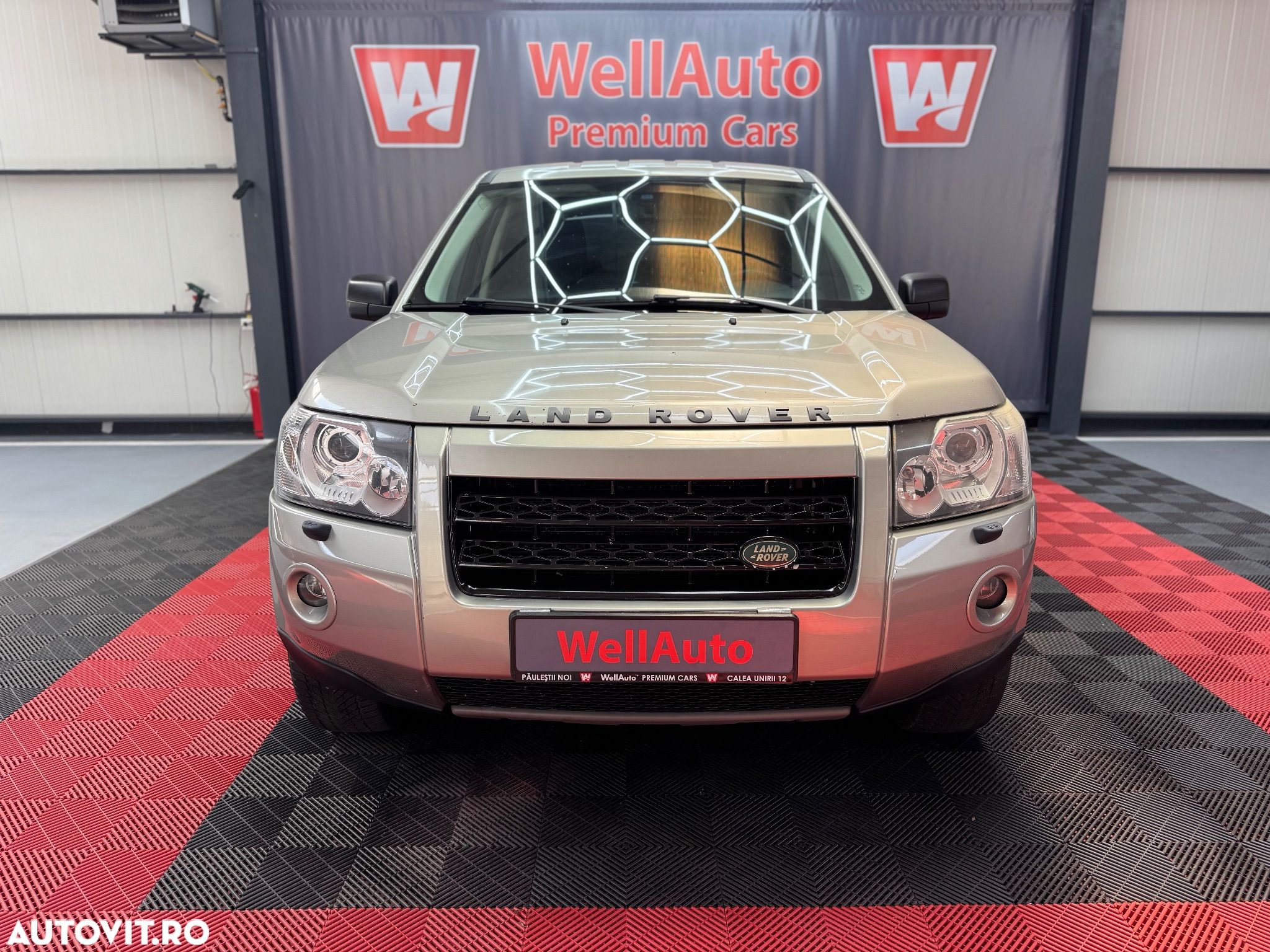 Land Rover Freelander - 1