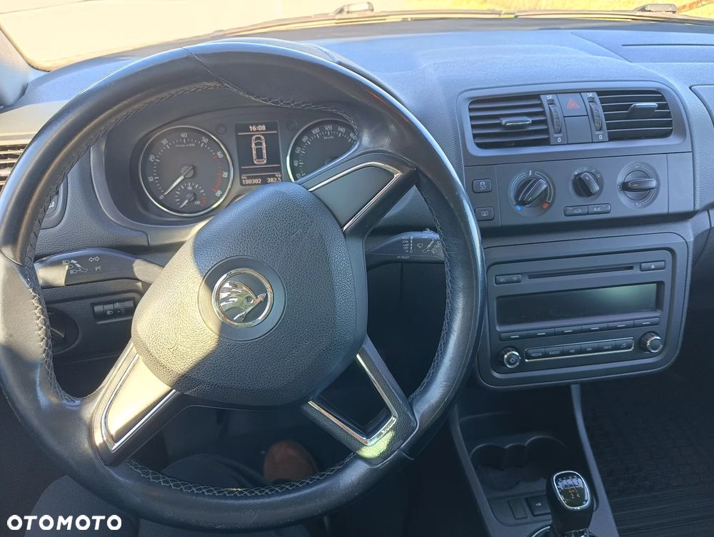 Skoda Roomster 1.4 16V Ambition - 11