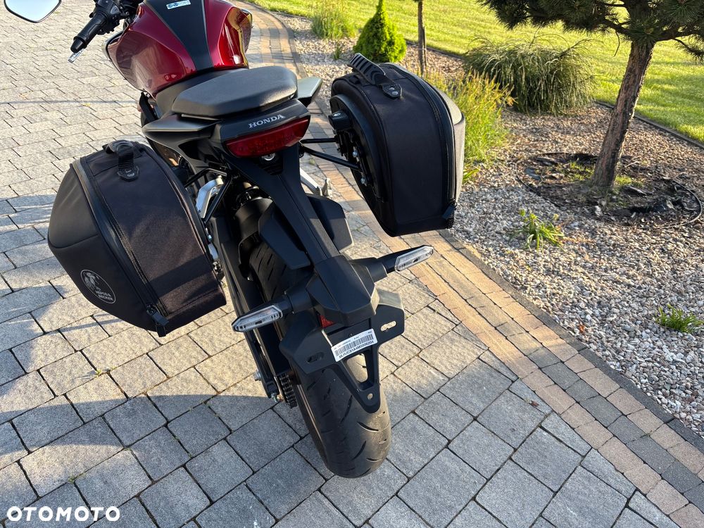 Honda CB - 17