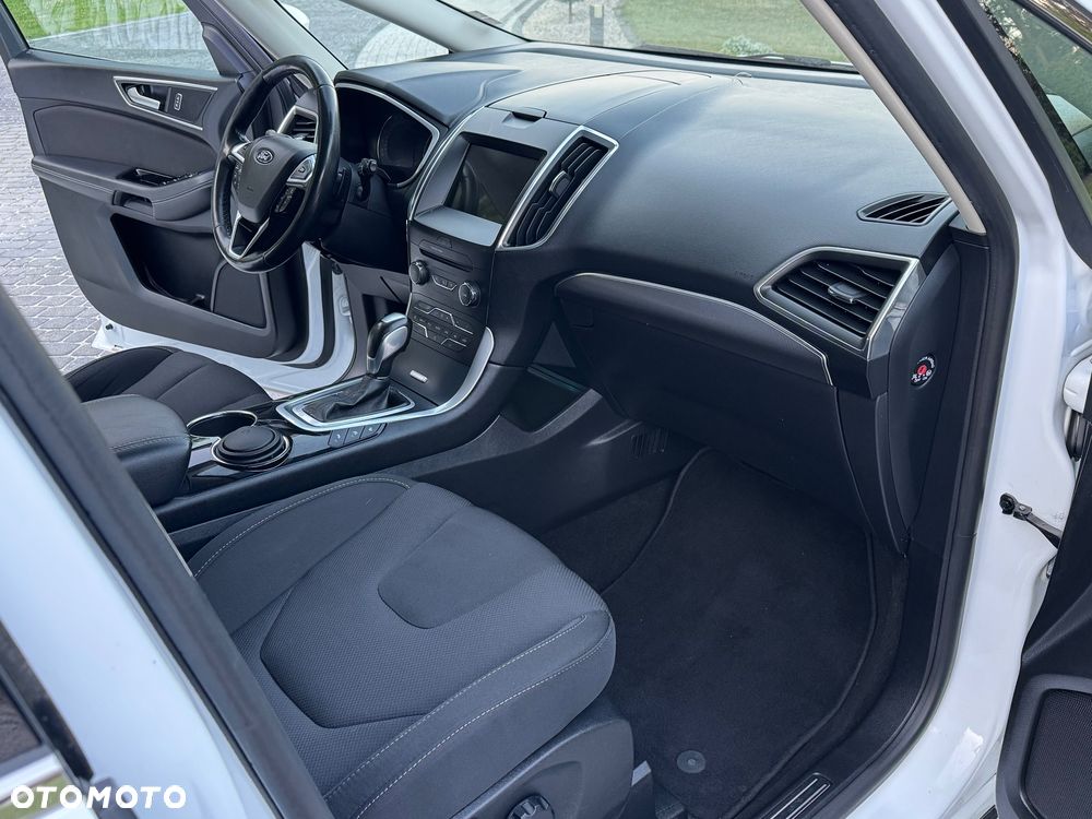 Ford S-Max 2.0 TDCi Titanium - 34