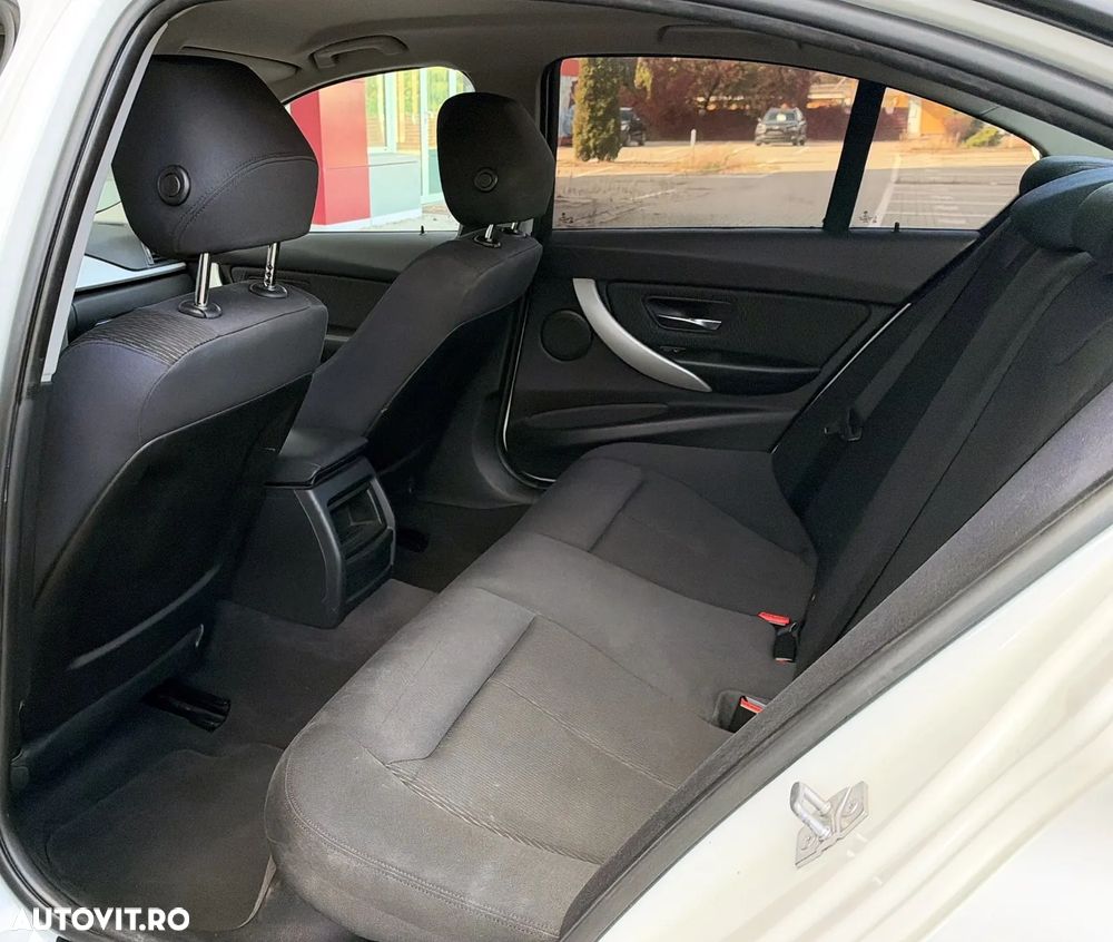 BMW Seria 3 - 29