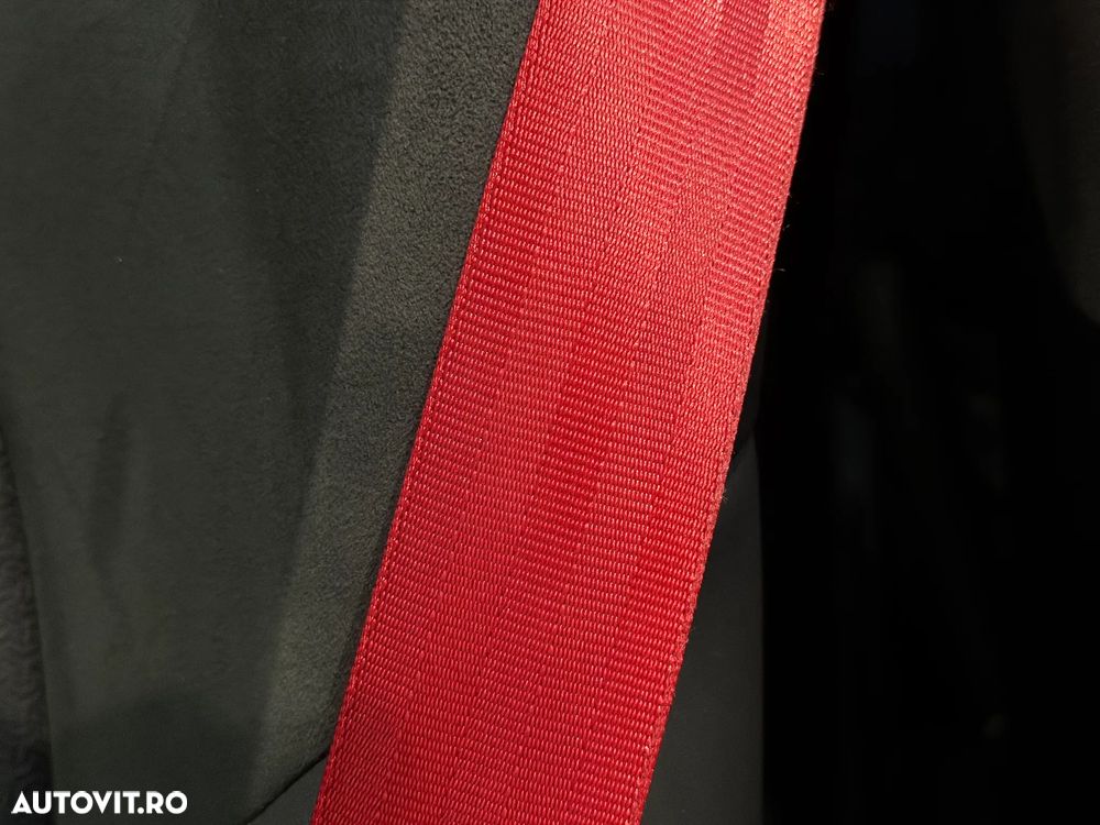 Porsche Cayenne - 24