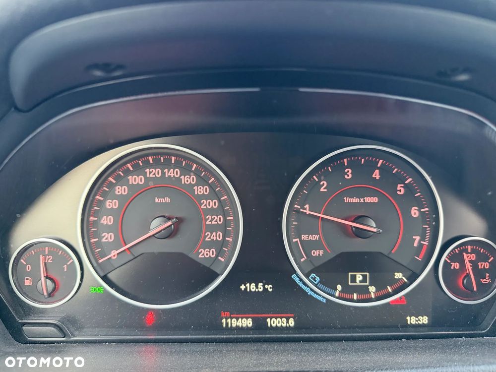 BMW 3GT 320i xDrive M Sport - 13