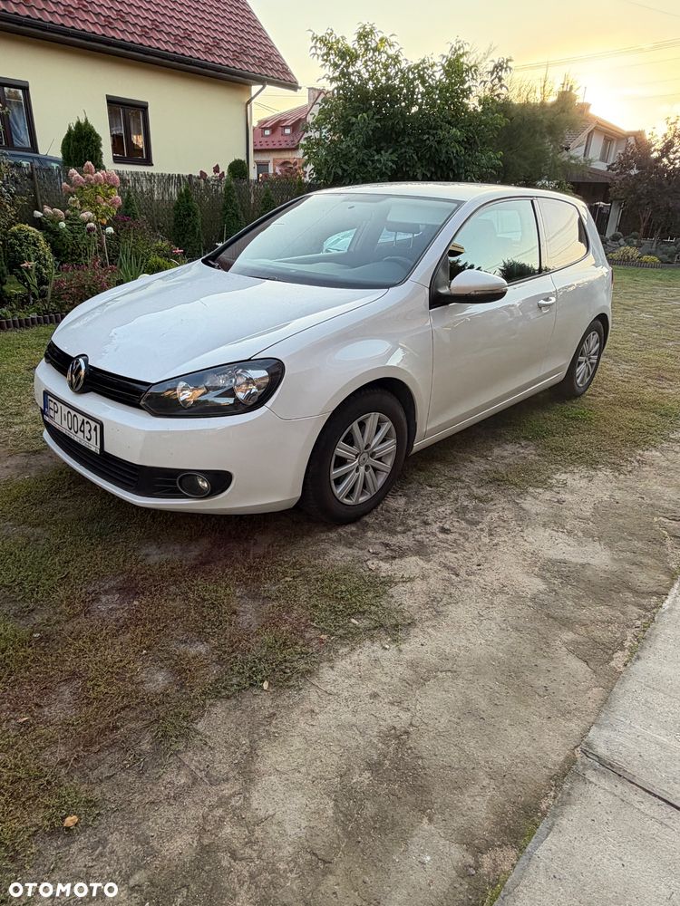Volkswagen Golf 1.6 TDI DPF BlueMotion - 4