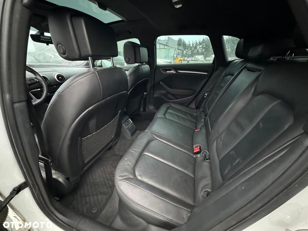 Audi A3 Sportback - 15