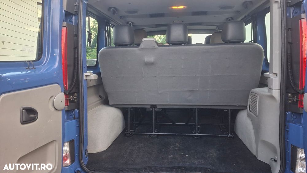 Renault Trafic Passenger L1H1 Authentique - 7