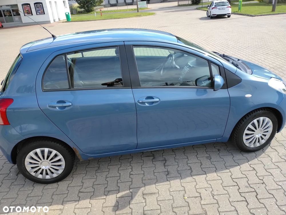 Toyota Yaris 1.3 Luna - 3