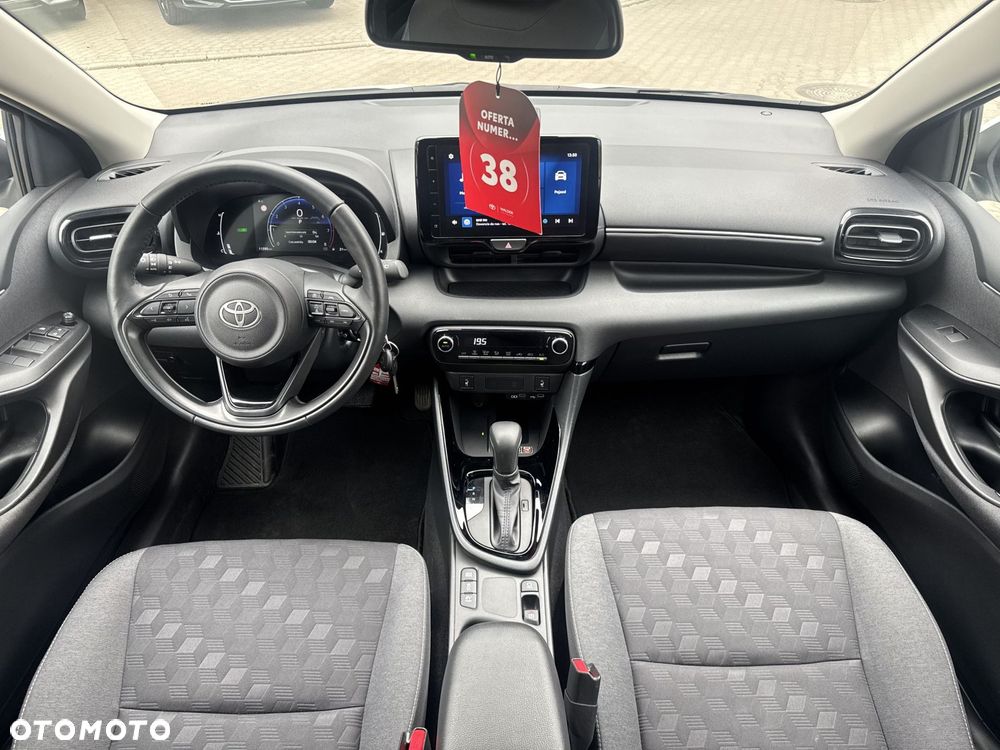 Toyota Yaris Hybrid 1.5 Style - 10