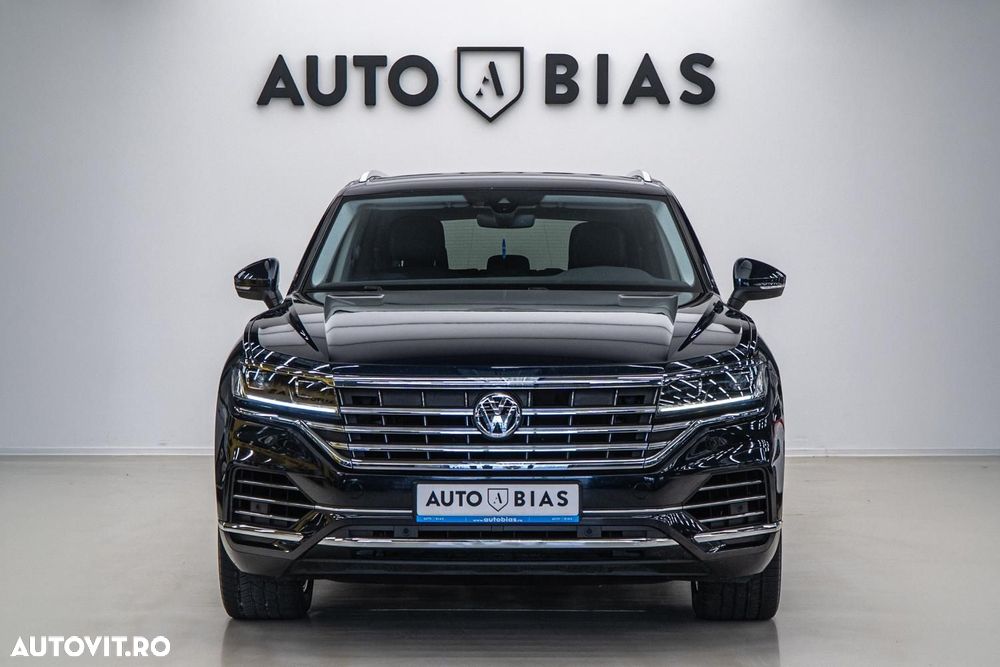 Volkswagen Touareg V6 TDI 4MOTION Elegance - 23