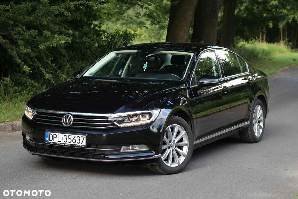 Volkswagen Passat - 2