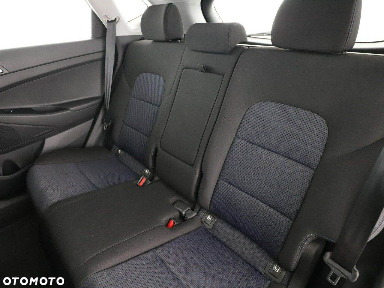 Hyundai Tucson blue 1.6 GDi 2WD Trend - 17