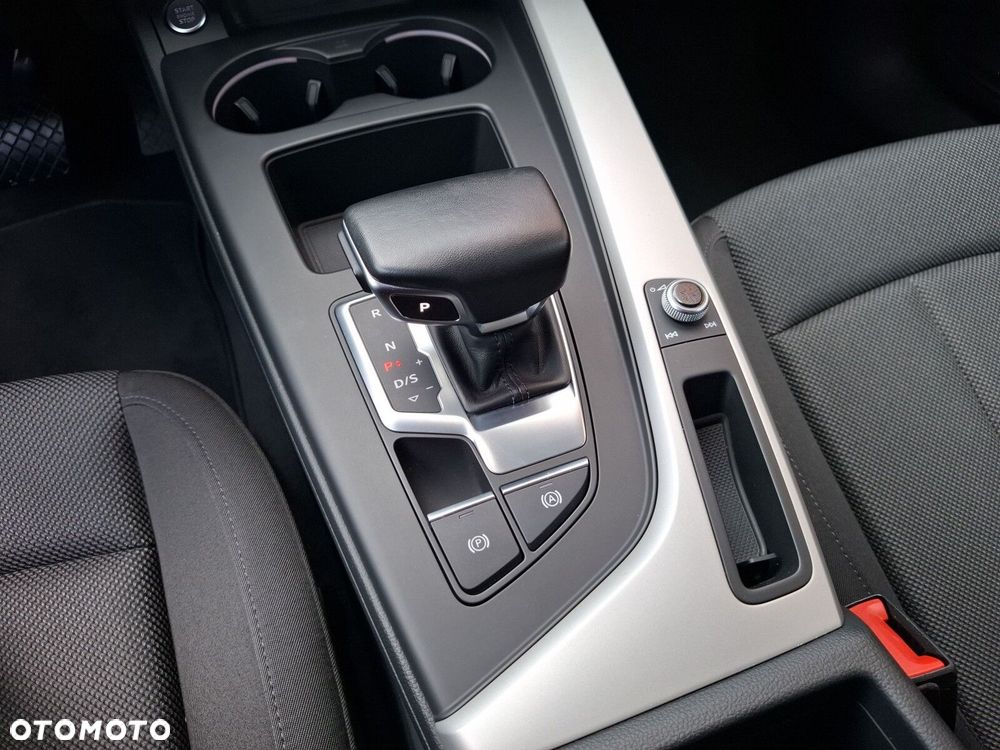 Audi A4 Avant - 22