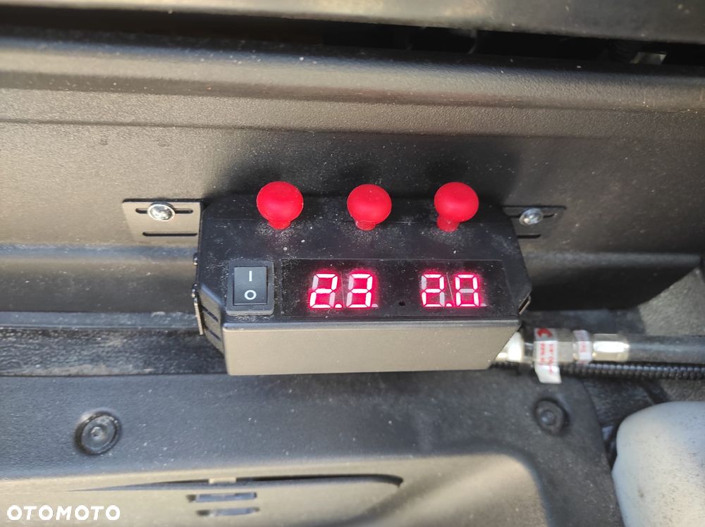 Iveco DAILY 35S18 LAWETA - 17