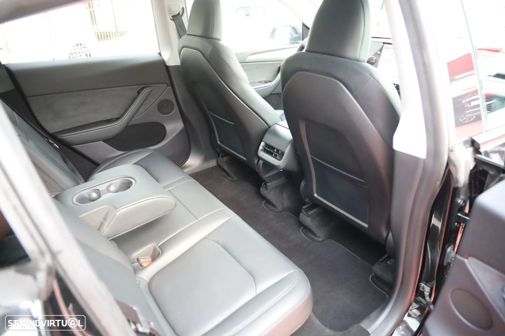 Tesla Model Y Performance Tração Integral - 15