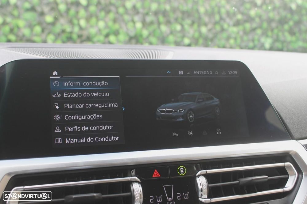 BMW 320 e Line Sport Auto - 28