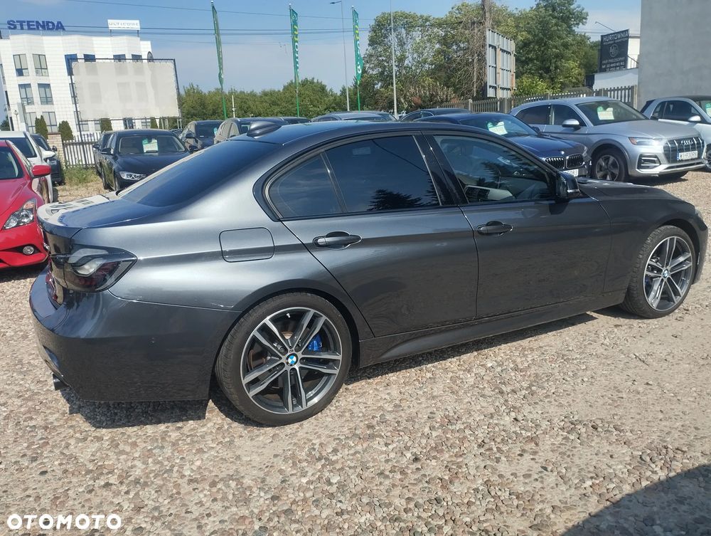 BMW Seria 3 340i GPF xDrive M Sport Shadow sport - 33
