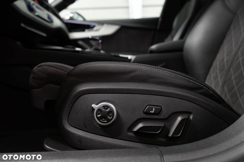 Audi RS5 Sportback Quattro Tiptronic - 25