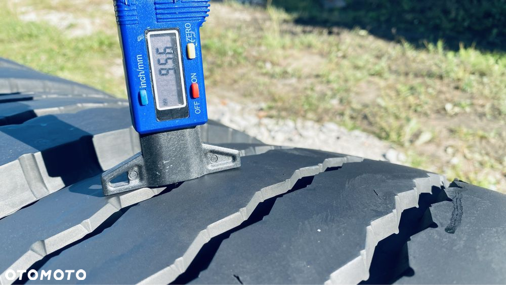 205/65R17.5 Bridgestone R168 127/125J nisko podwozie 2021 Rok Bez łat - 4