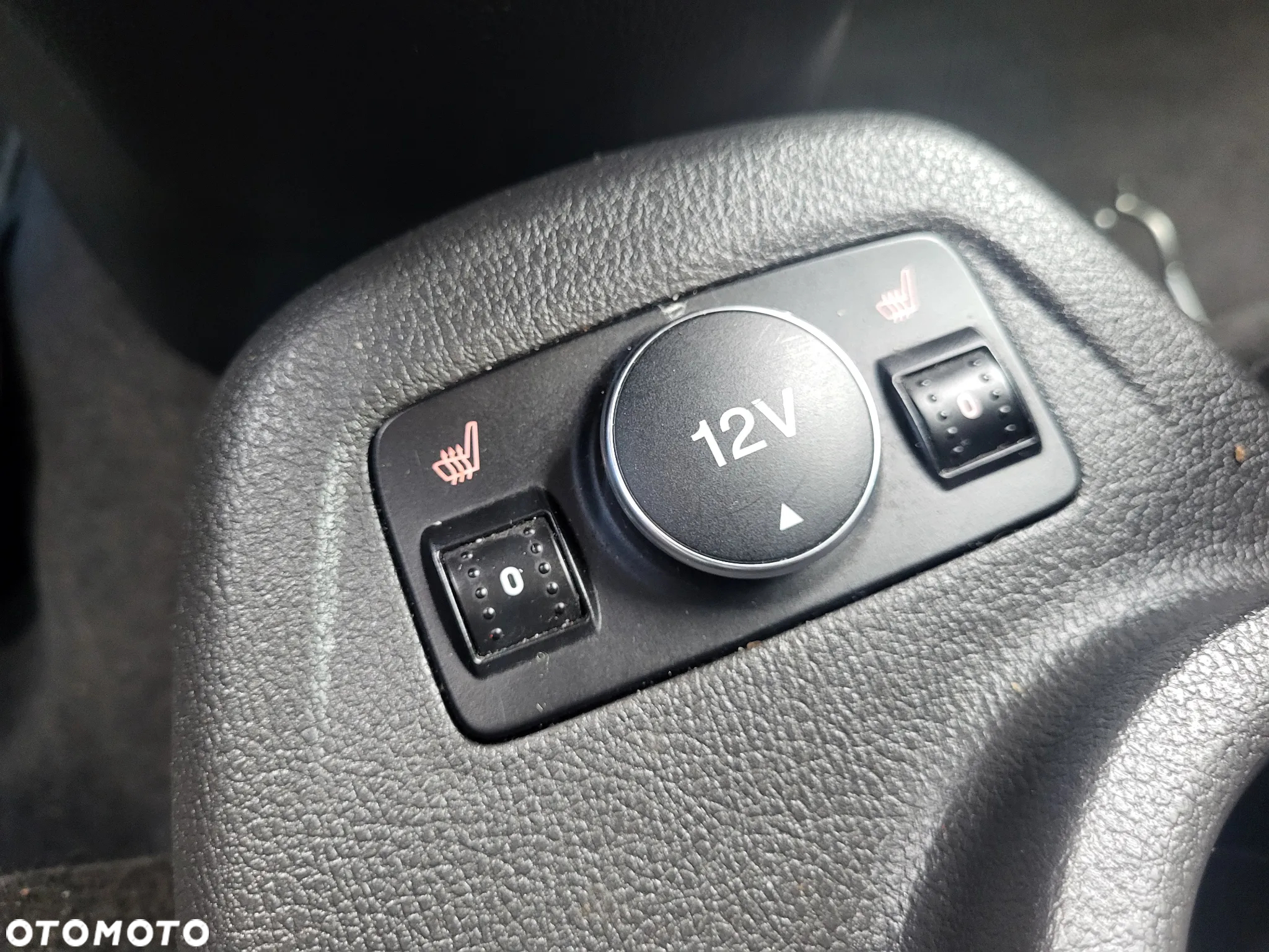Ford Tourneo Connect 1.6 TDCi Titanium - 17