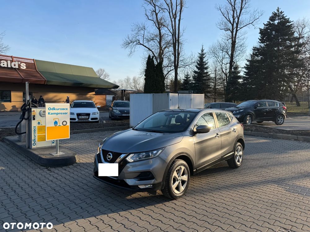 Nissan Qashqai 1.3 DIG-T Tekna - 1
