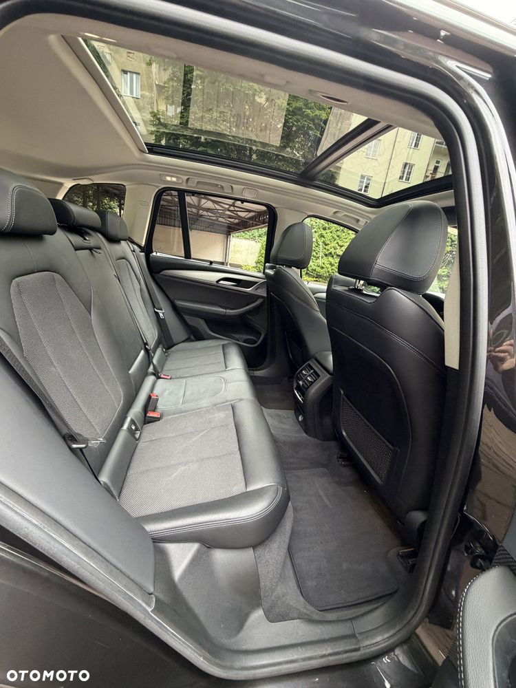 BMW X3 xDrive20d xLine - 9