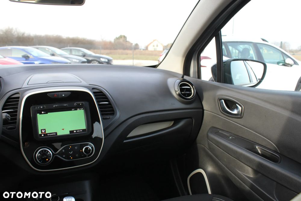 Renault Captur - 16