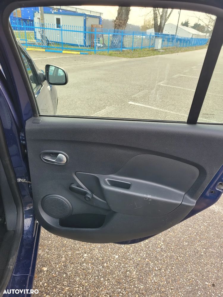 Dacia Logan 1.2 75CP Ambiance - 14