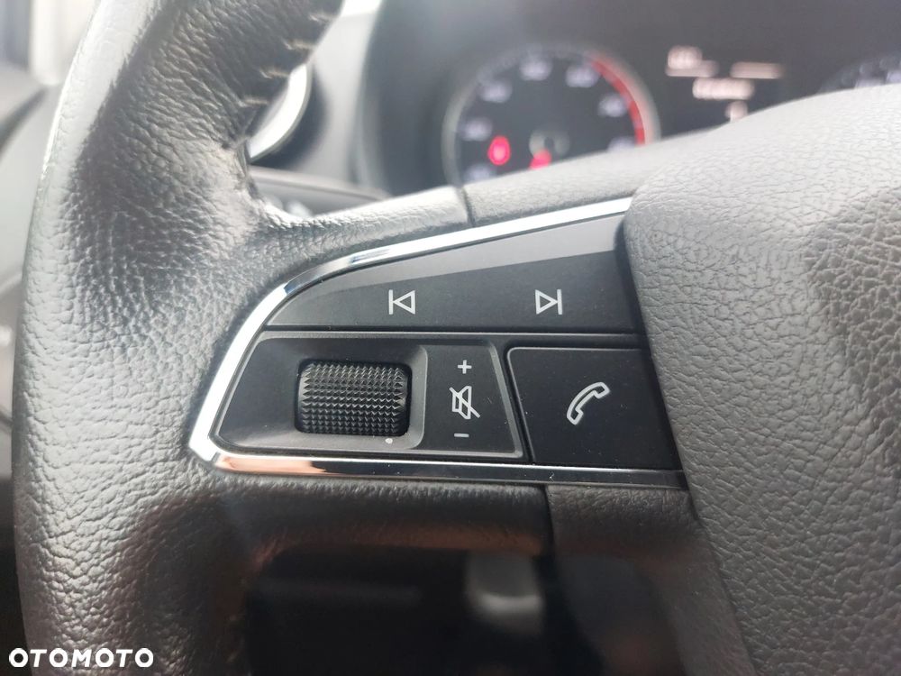 Seat Ibiza 1.2 TSI CONNECT - 22