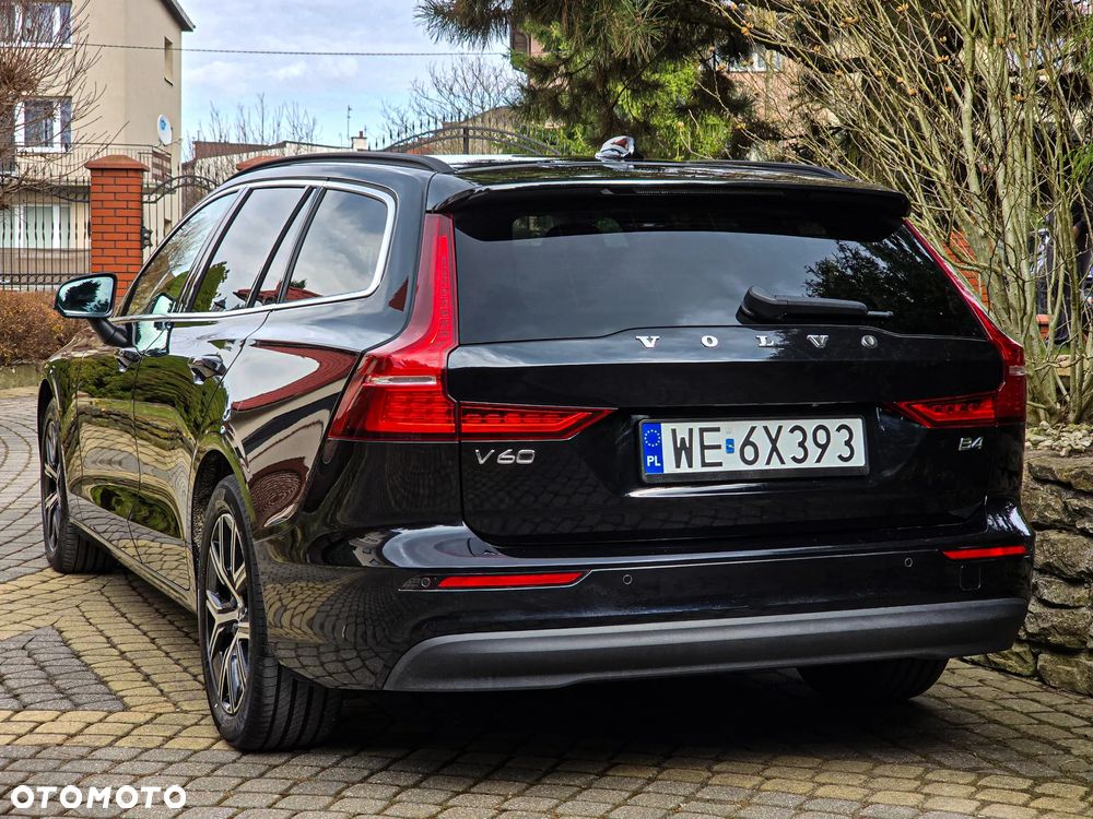 Volvo V60 B4 D Momentum Pro - 7