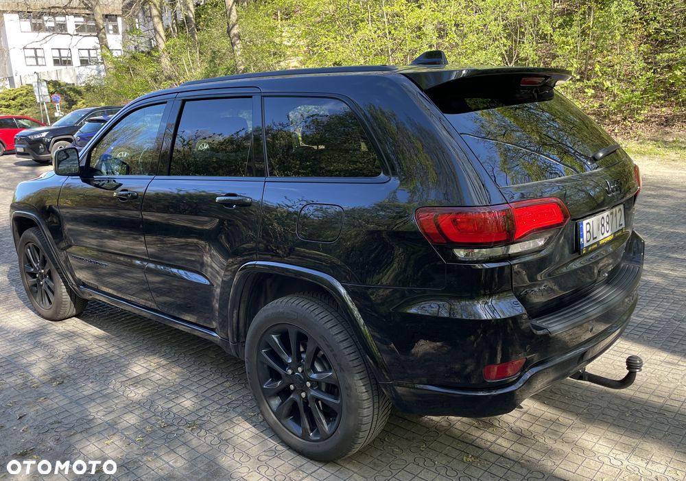 Jeep Grand Cherokee - 4
