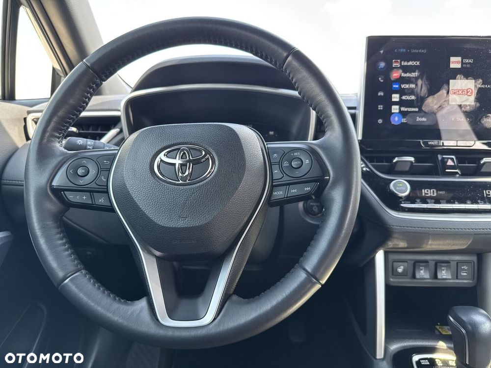 Toyota Corolla Cross - 13
