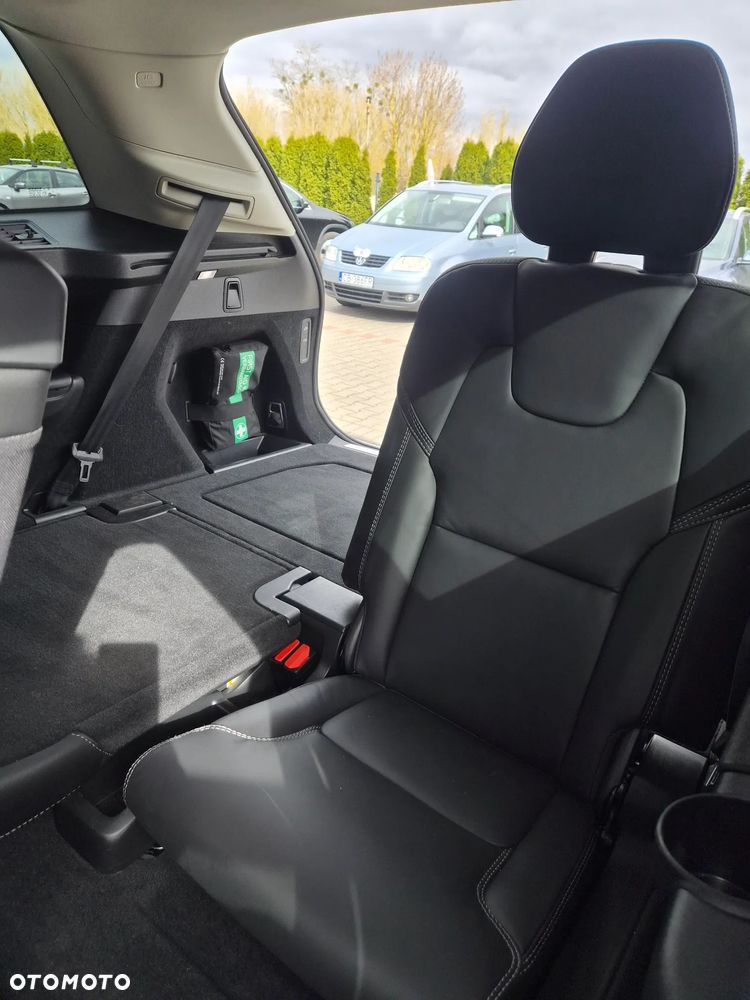Volvo XC 90 B5 D AWD Plus Bright 7os - 10