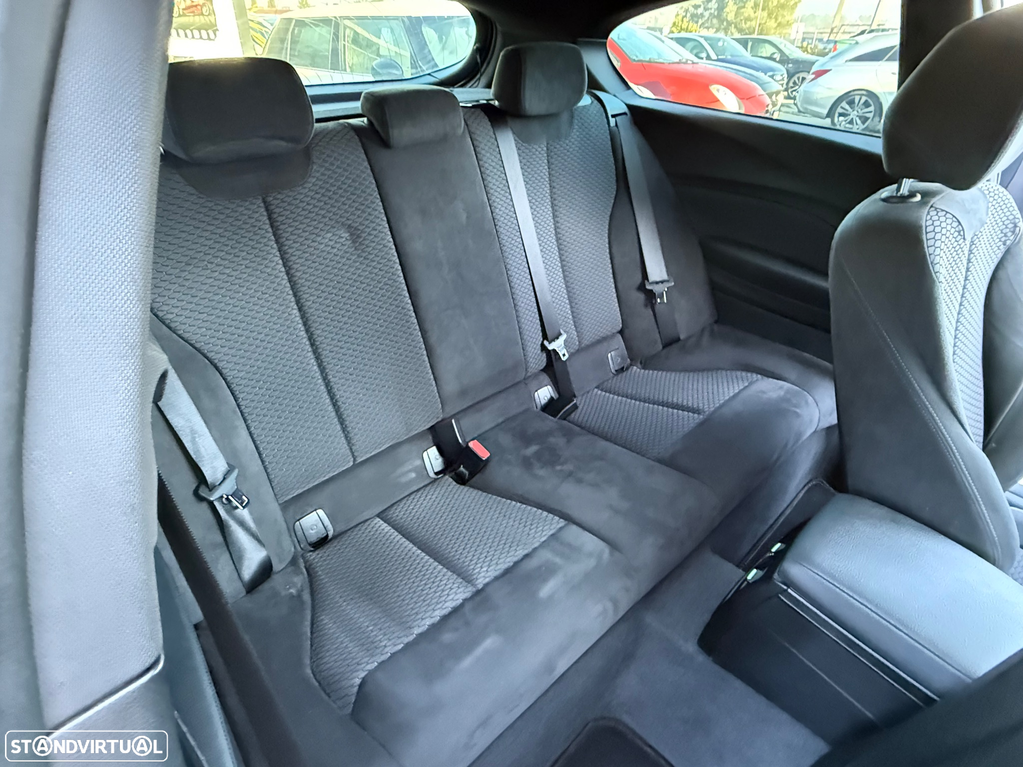 BMW 118 dA Pack M - 11